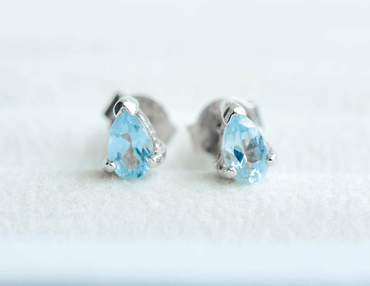 Square-Cut Blue Topaz Stud Earrings in 925 Silver – Everyday Fine Gemstone Jewelry
