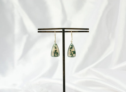 Moss Agate Drop Earrings in 925 Silver – Handmade Nature-Inspired Gemstone Jewelry