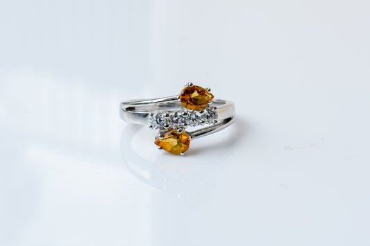 Citrine bypass ring with pear-cut stones in 925 silver