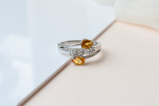 Citrine bypass ring with pear-cut stones in 925 silver