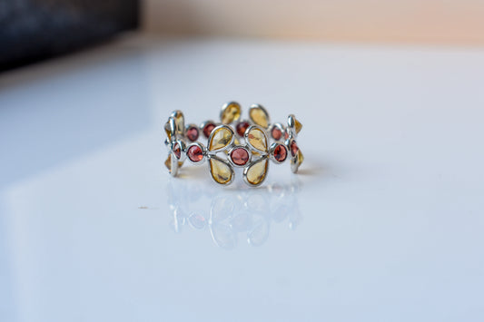 Citrine and garnet flower link eternity band in 925 silver