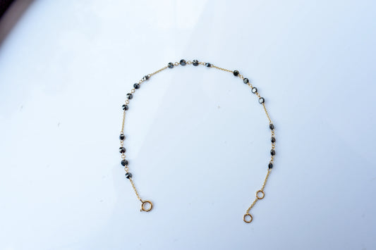18K gold bracelet with clustered black diamond beads