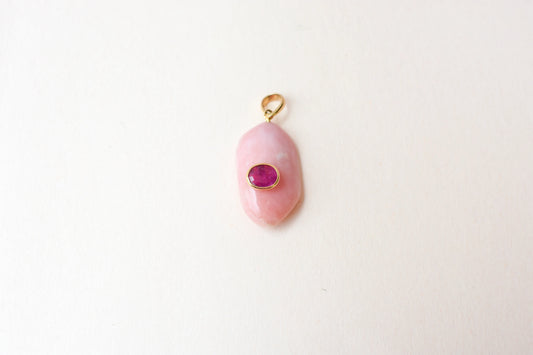 18K gold pendant with pink opal and ruby accent