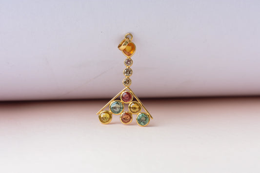 18K gold pendant with multi-colour sapphire cluster and diamonds