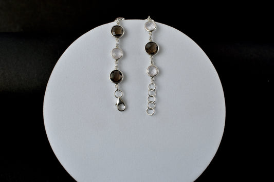 Rose quartz and smoky quartz bracelet with bezel-set stones in 925 silver