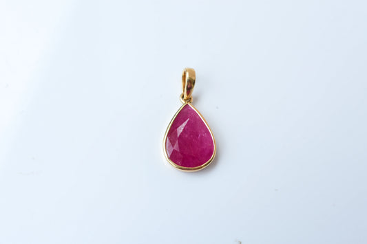 18K gold pendant with bezel-set rose-cut pear ruby