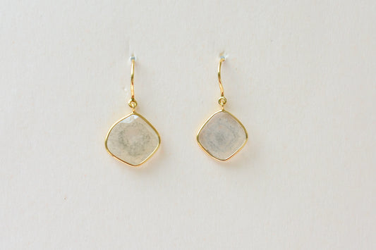 18K gold drop earrings with cushion diamond polki