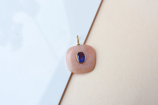 18K gold pendant with pink opal slab and tanzanite centre stone