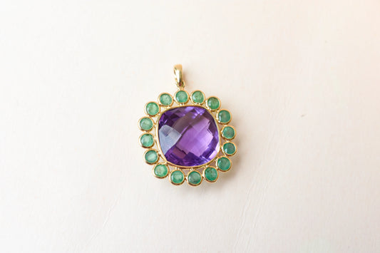 18K gold pendant with checkerboard amethyst and emerald cabochon halo