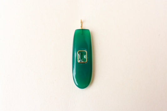 18K gold pendant with elongated green onyx slab and accent stone