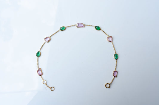 18K gold bracelet with emerald and pink sapphire stations
