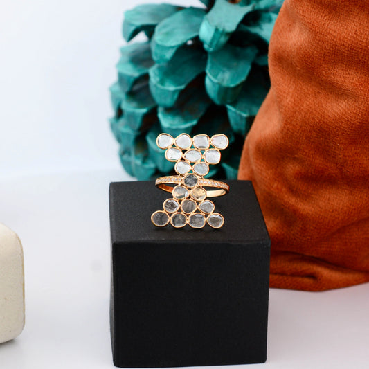 18K gold cluster ring with diamond polki slices and a pavé diamond bridge