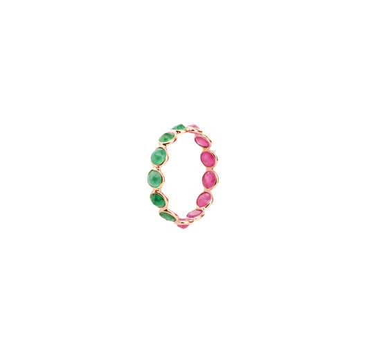 18K gold eternity ring with round-cut emerald and ruby stones in a two-tone design