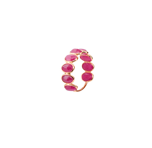 18K gold eternity ring with bezel-set oval-cut rubies