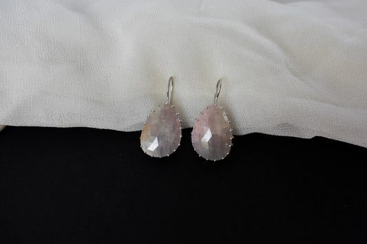 Freeform Sapphire Slice Drop Earrings in 925 Silver – Handmade Rose-Cut Gemstone Jewelry