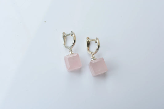 Rose Quartz Huggie Drop Earrings in 925 Silver – Handmade Everyday Gemstone Jewelry