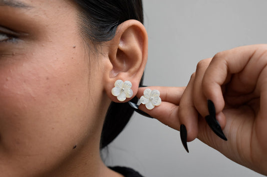 Carved Mother of Pearl Flower Stud Earrings in 925 Silver – Handmade Everyday Jewelry