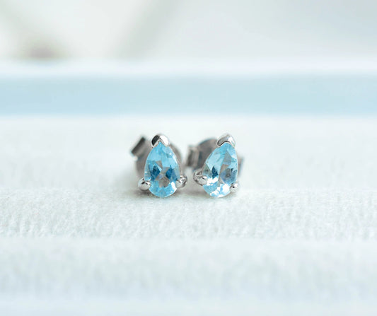 Square-Cut Blue Topaz Stud Earrings in 925 Silver – Everyday Fine Gemstone Jewelry
