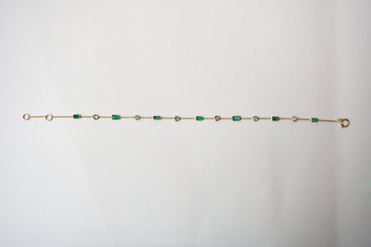 18K gold bracelet with emerald and diamond stations
