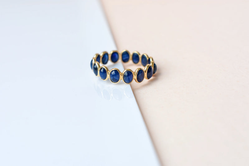 18K Gold Blue Sapphire Cabochon Eternity Ring