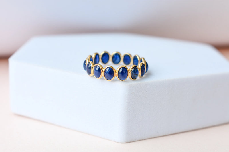 18K Gold Blue Sapphire Cabochon Eternity Ring