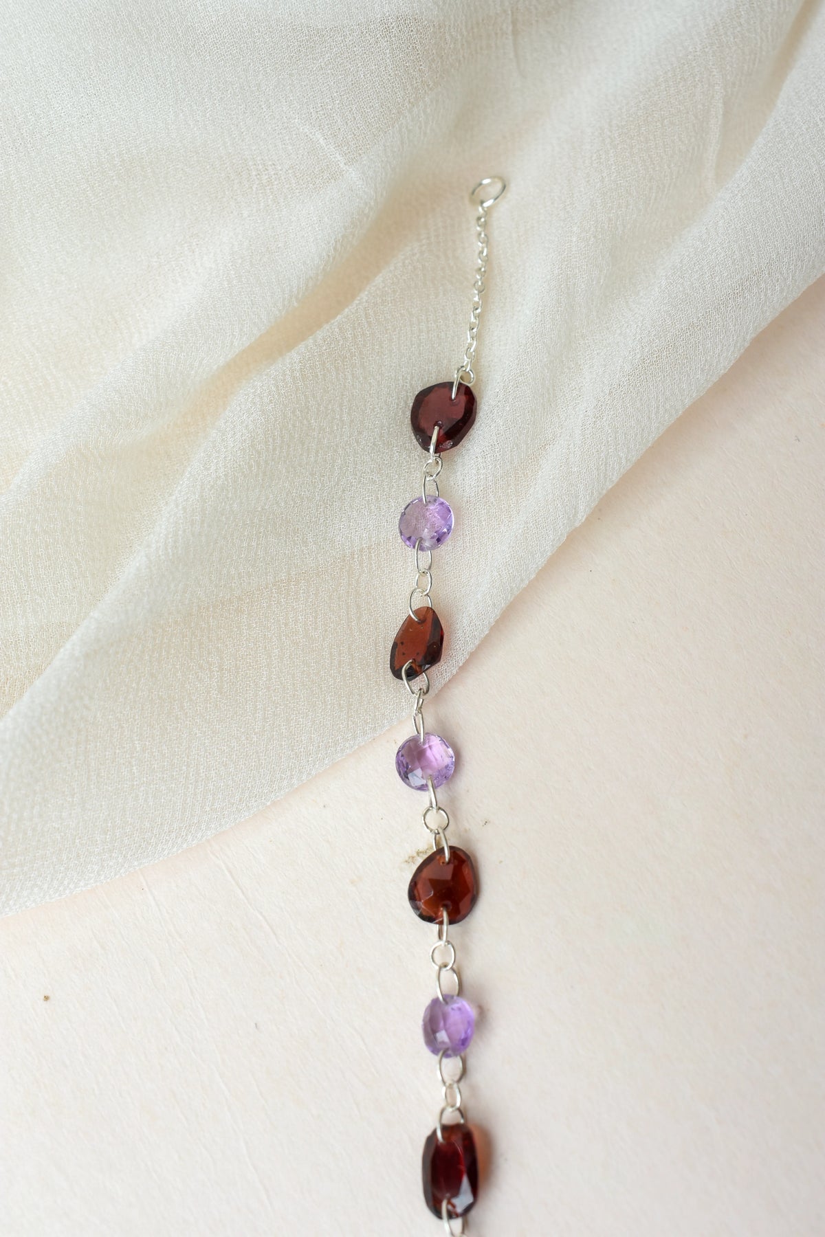 Garnet and Amethyst Bead Bracelet in Silver – Handmade Multi Gemstone Chain Jewelry