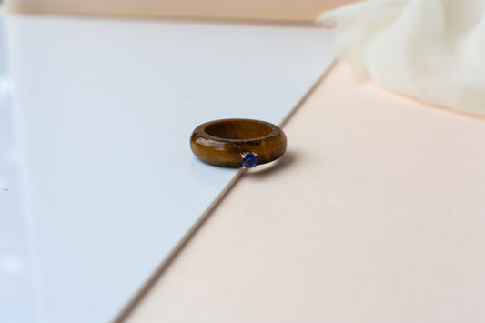 Tiger's Eye Band Ring with Tanzanite in 14K Gold – Handmade Carved Stone Ring