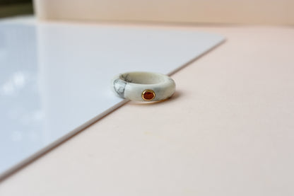 Howlite Band Ring with Orange Sapphire in 18K Gold – Handmade Carved Stone Ring