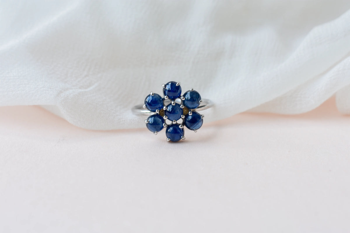 Blue sapphire flower cluster ring in 925 silver with round sapphires