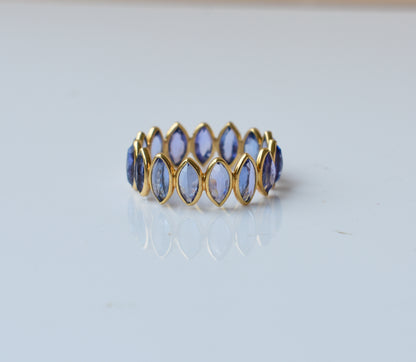 Tanzanite Marquise Band Ring in 18K Gold – Bezel-Set Stackable Ring
