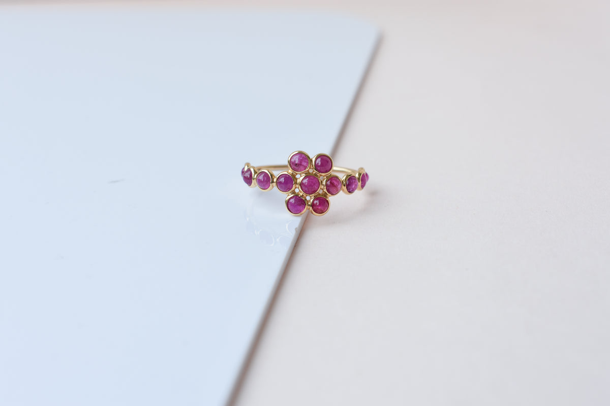 Ruby Flower Cluster Ring in 18K Gold – Round Cabochon Bezel-Set Ring