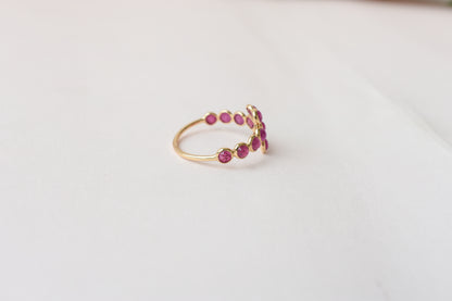 Ruby Flower Cluster Ring in 18K Gold – Round Cabochon Bezel-Set Ring
