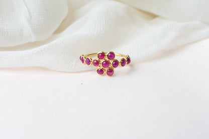 Ruby Flower Cluster Ring in 18K Gold – Round Cabochon Bezel-Set Ring