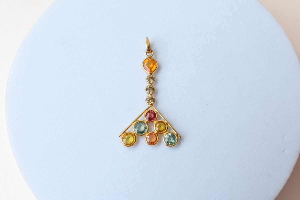 18K gold pendant with multi-colour sapphire cluster and diamonds