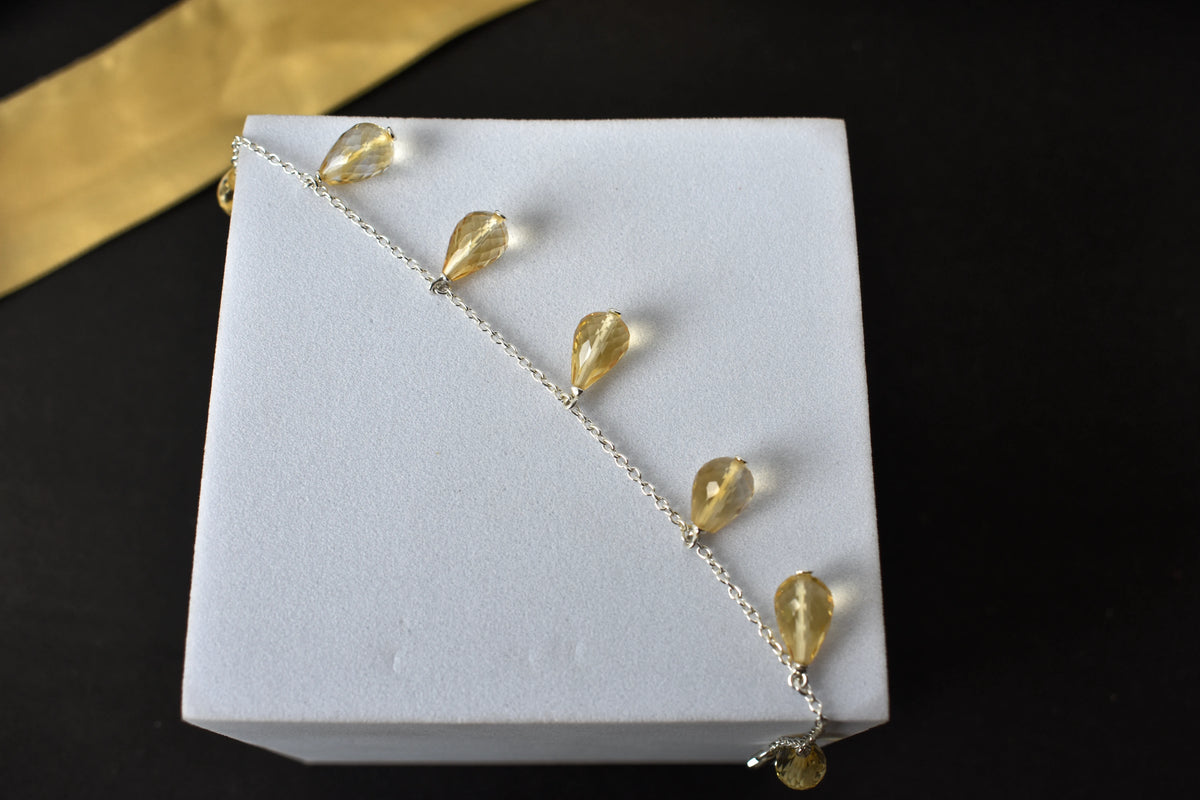 Citrine briolette dangle bracelet with faceted teardrops on a 925 silver chain