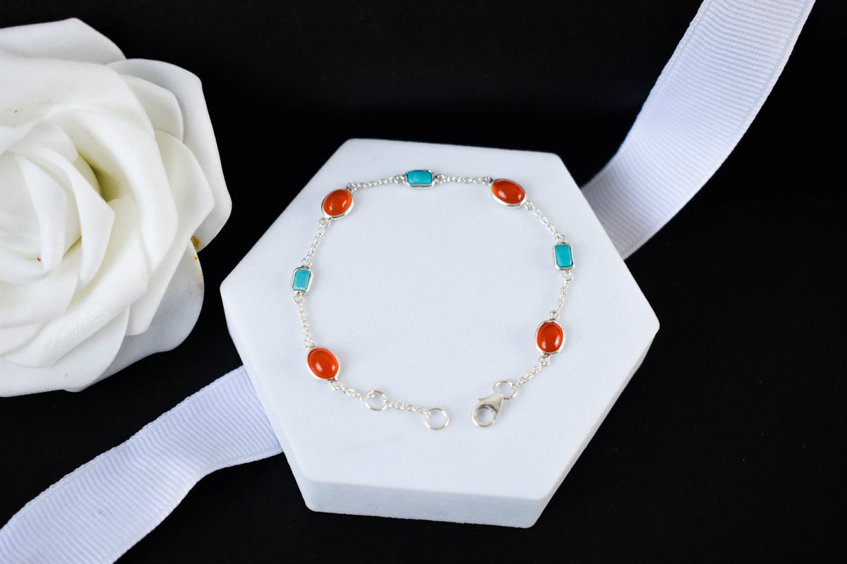 925 silver bracelet with bezel-set carnelian and turquoise cabochons and lobster clasp