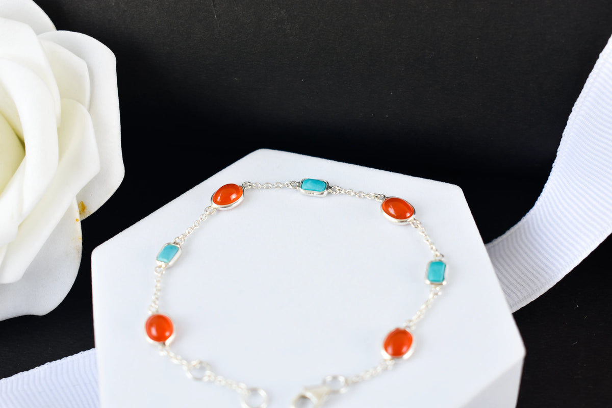 925 silver bracelet with bezel-set carnelian and turquoise cabochons and lobster clasp