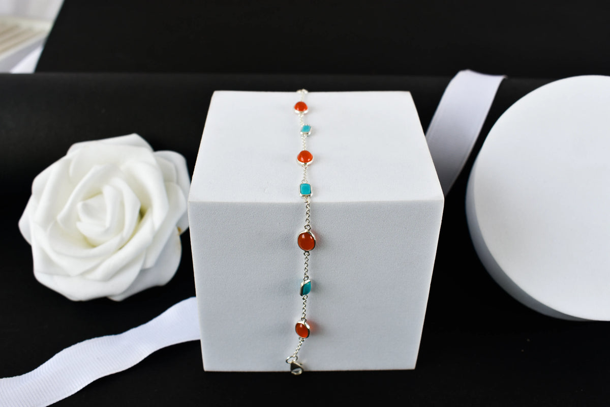 925 silver bracelet with bezel-set carnelian and turquoise cabochons and lobster clasp