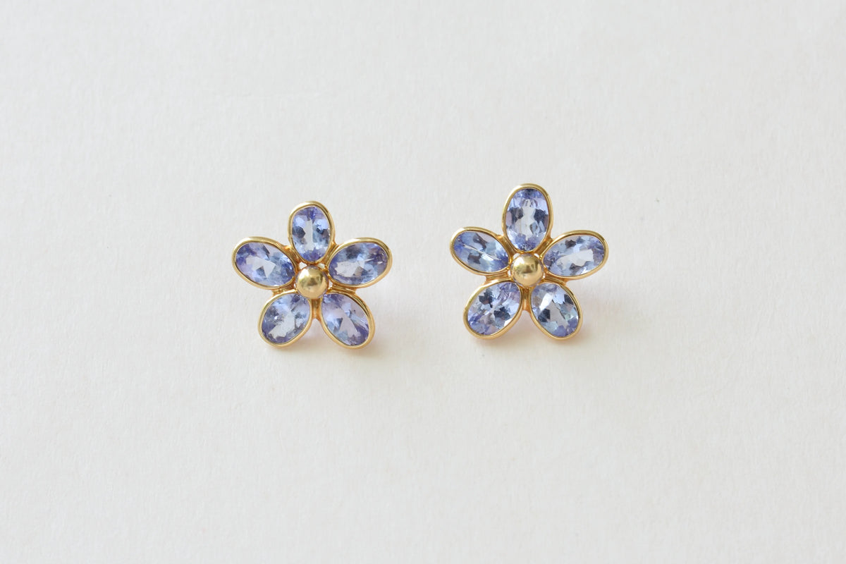 Natural Tanzanite Flower Stud Earrings, 18K Solid Yellow Gold, 5.13 Ct Oval Bezel Studs, Daisy Earrings, December Birthstone Gift for Her