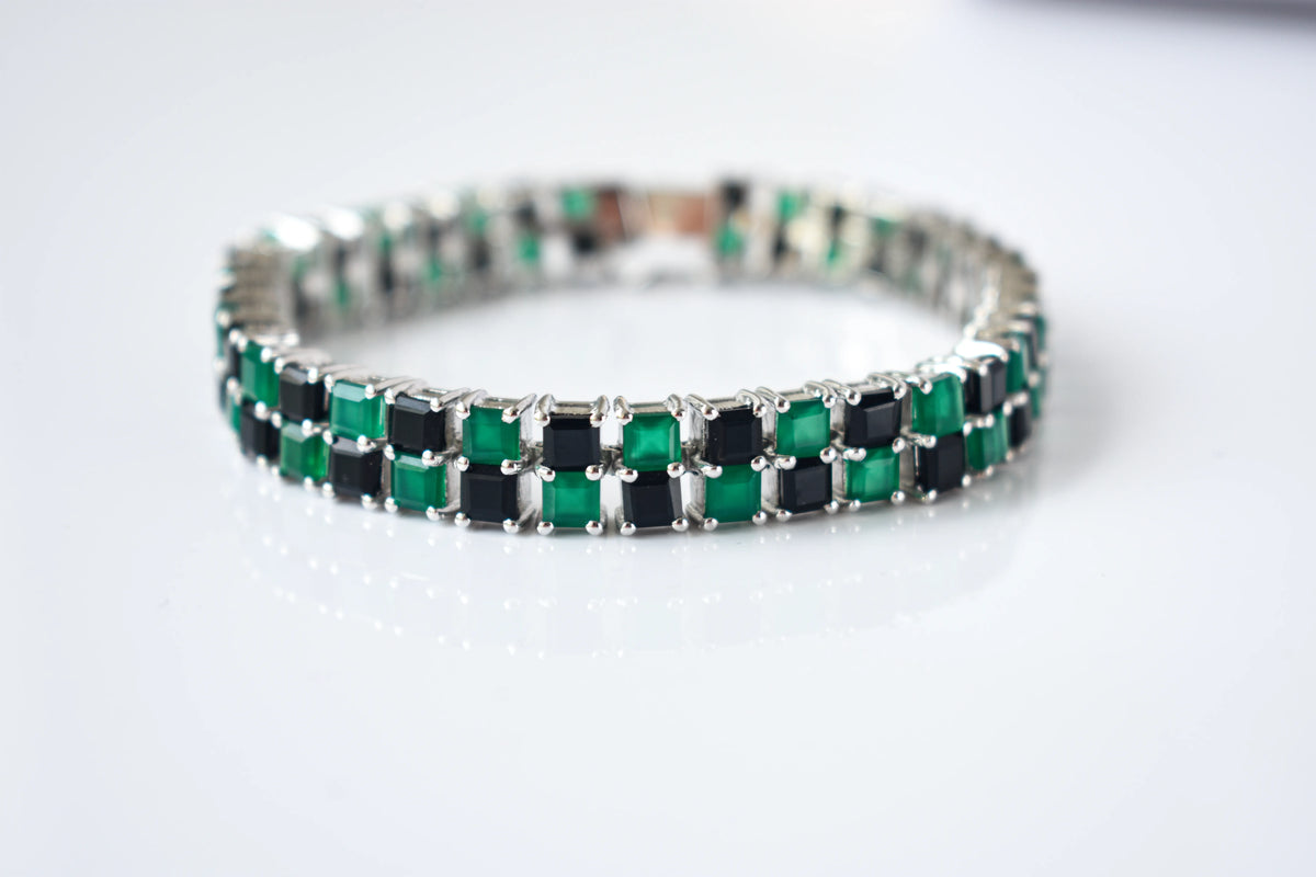 Malachite and onyx mosaic bracelet with square-cut stones set in 925 silver