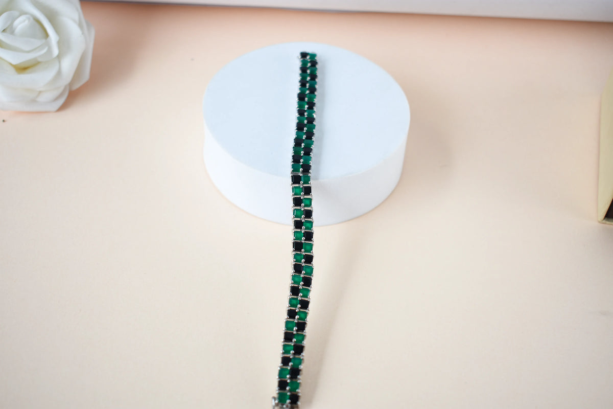 Malachite and onyx mosaic bracelet with square-cut stones set in 925 silver