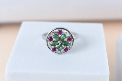 Emerald and ruby flower cluster ring in 925 silver