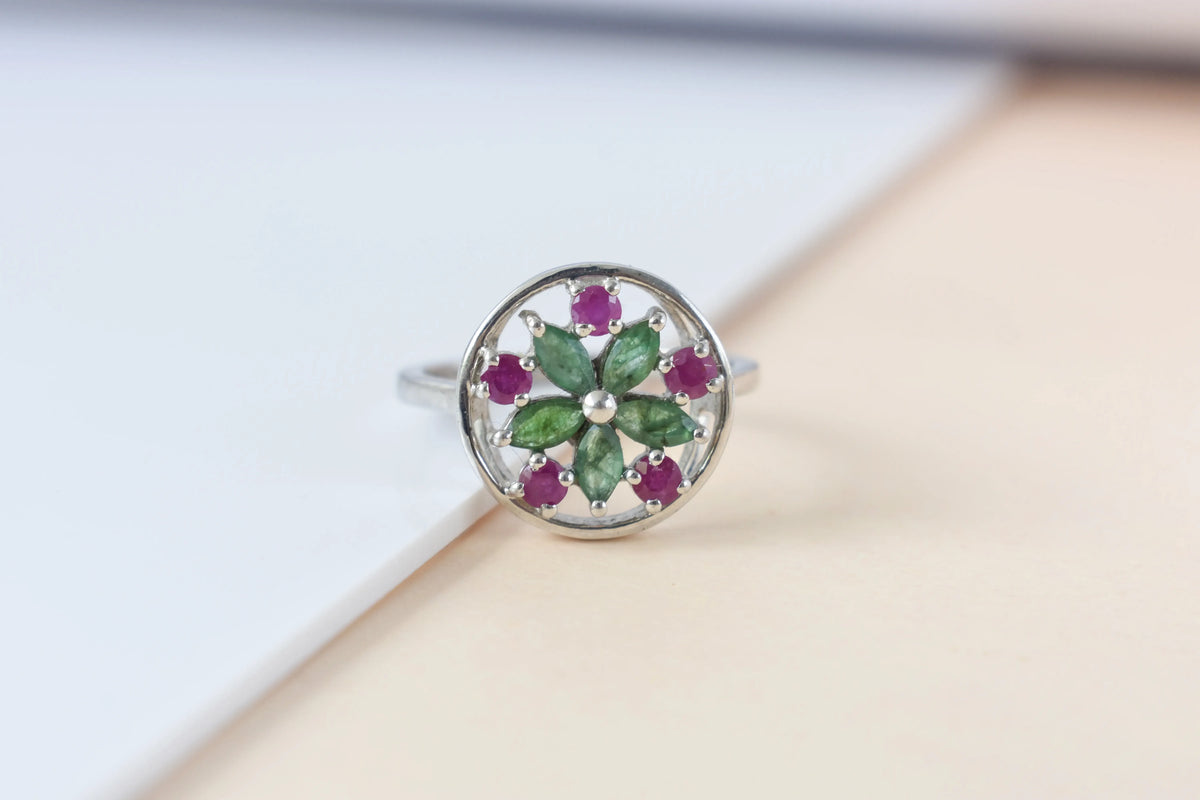 Emerald and ruby flower cluster ring in 925 silver