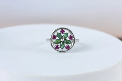 Emerald and ruby flower cluster ring in 925 silver