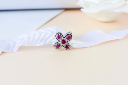Ruby clover flower ring in 925 silver