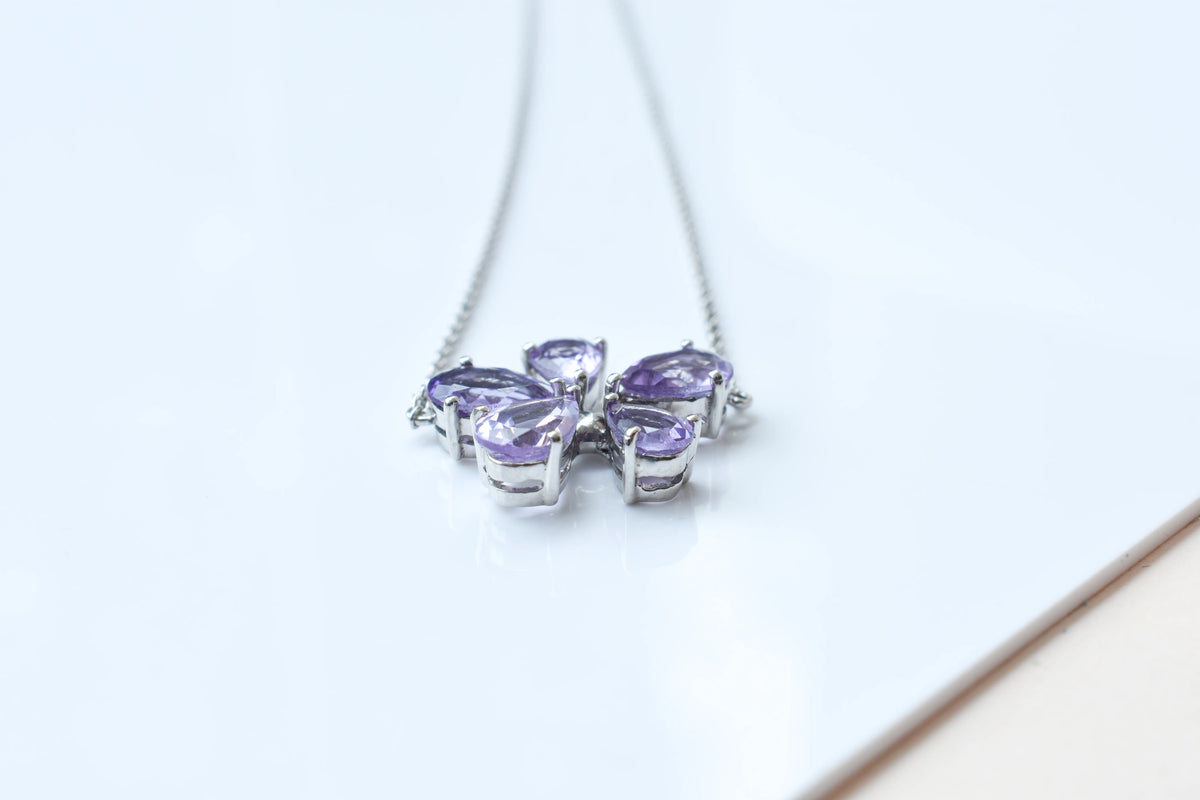 Amethyst Flower Necklace in 925 Silver | Pear-Cut Petals