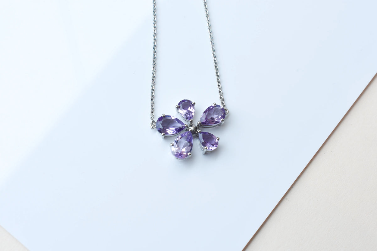 Amethyst Flower Necklace in 925 Silver | Pear-Cut Petals