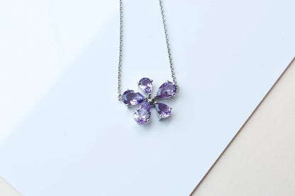 Amethyst Flower Necklace in 925 Silver | Pear-Cut Petals