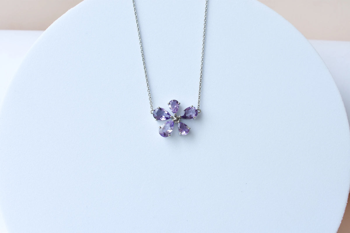 Amethyst Flower Necklace in 925 Silver | Pear-Cut Petals