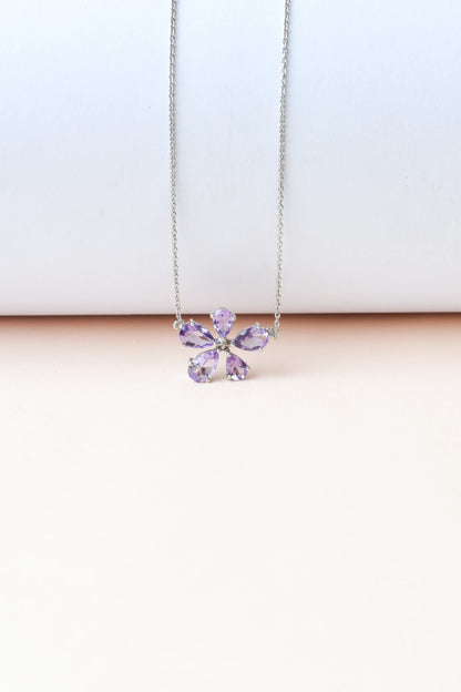 Amethyst Flower Necklace in 925 Silver | Pear-Cut Petals